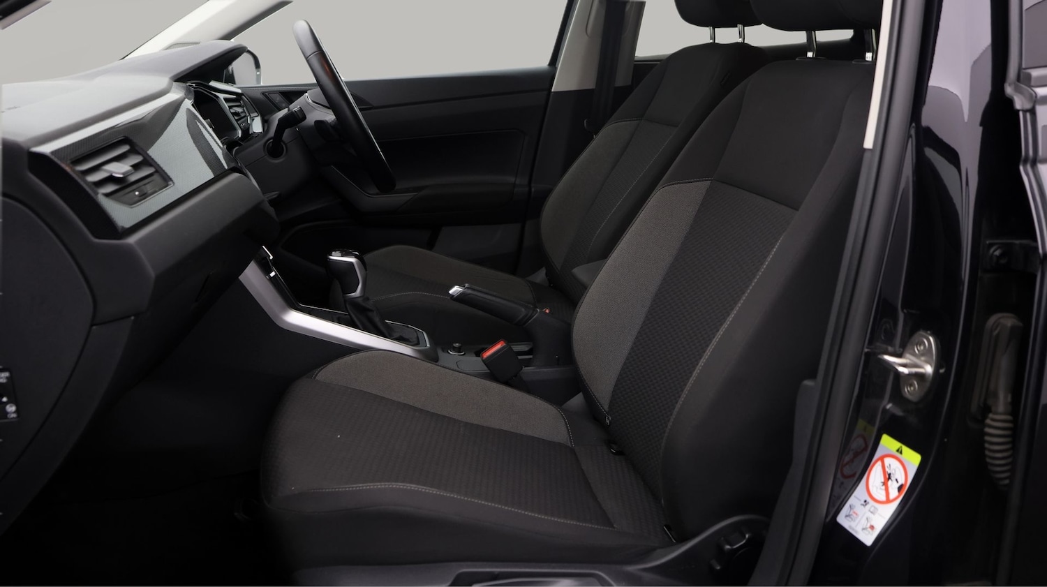 Used Volkswagen Polo 2024 for sale - 77417646: Photo 14