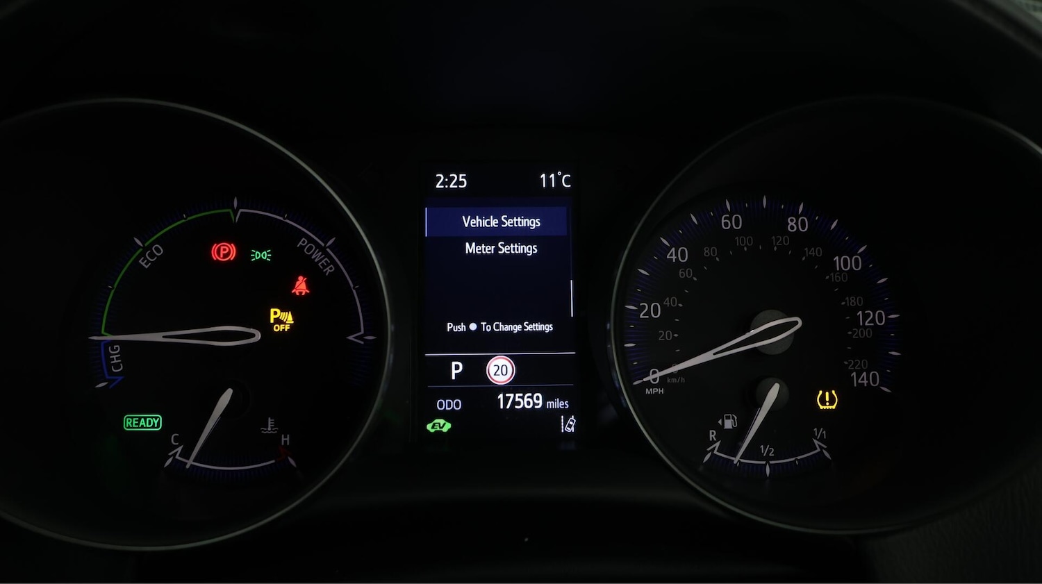 Used Toyota C-HR 2022 for sale - 76422900: Photo 11