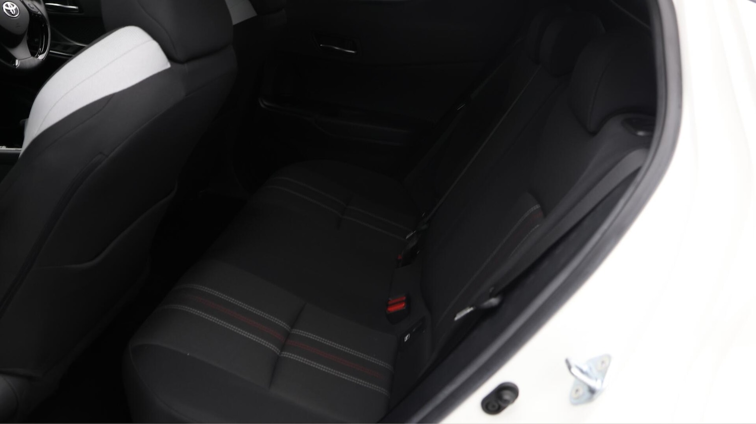 Used Toyota C-HR 2022 for sale - 76422900: Photo 17