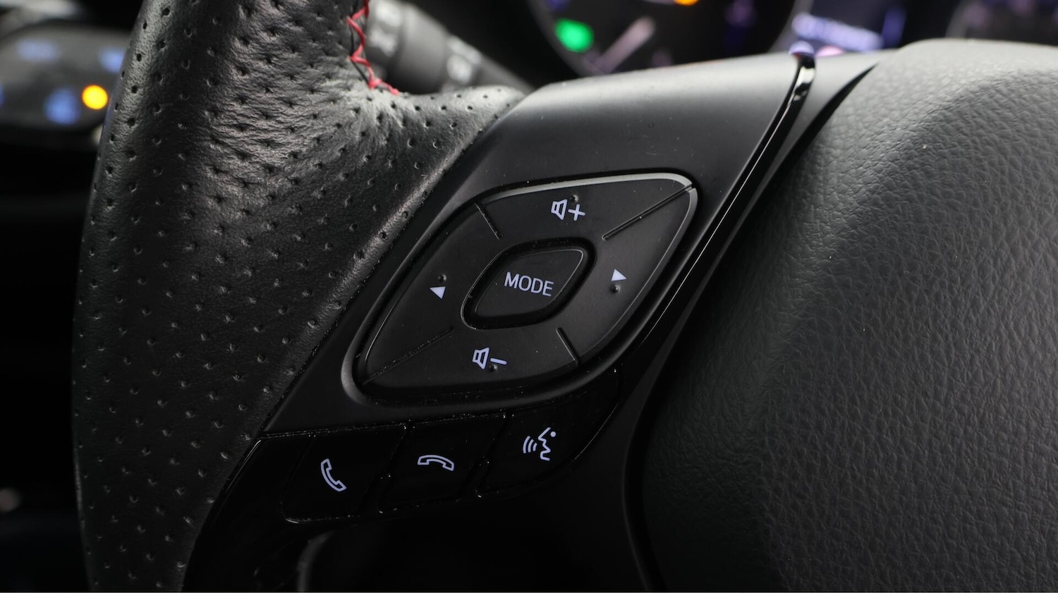 Used Toyota C-HR 2022 for sale - 76422900: Photo 24