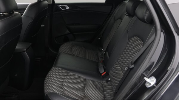 Used Kia Ceed 2022 for sale - 76226985: Photo 17