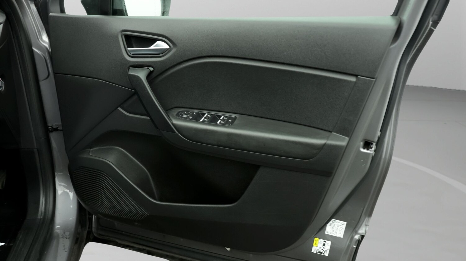 Used Renault Captur 2025 for sale - 78012464: Photo 15