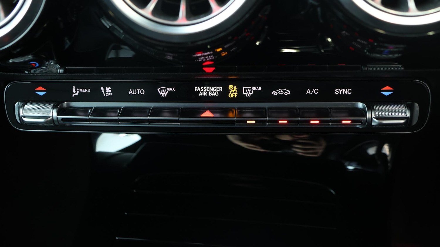 Used Mercedes-Benz CLA 2021 for sale - 76433259: Photo 24