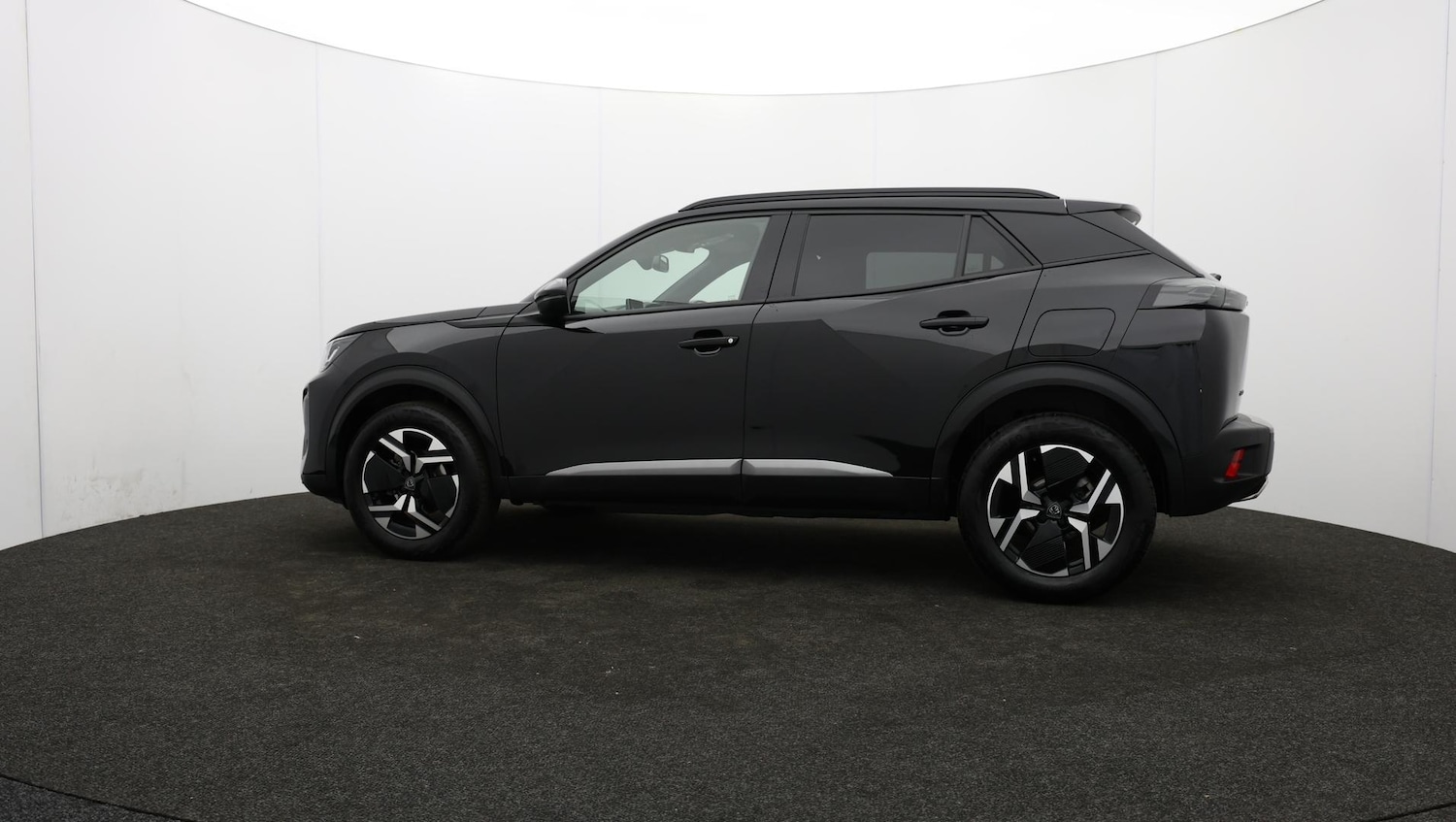 Used Peugeot 2008 2024 for sale - 76702454: Photo 74