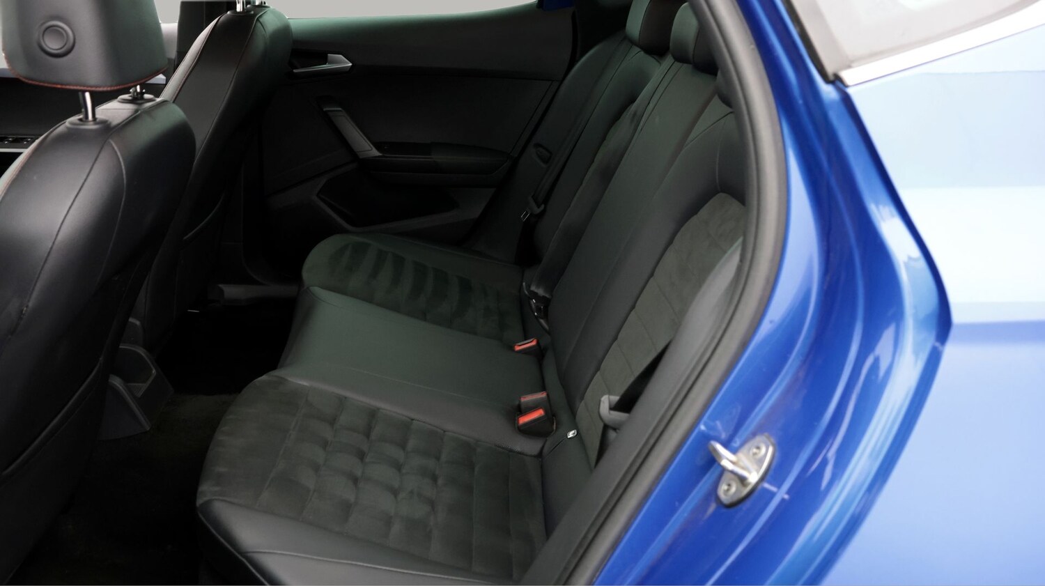 Used SEAT Arona 2023 for sale - 77945624: Photo 16