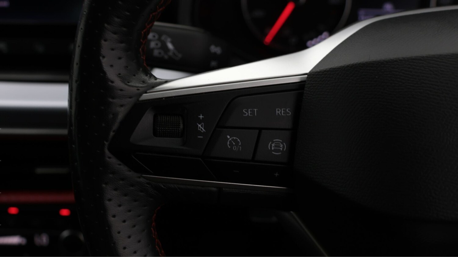 Used SEAT Arona 2023 for sale - 77945624: Photo 22