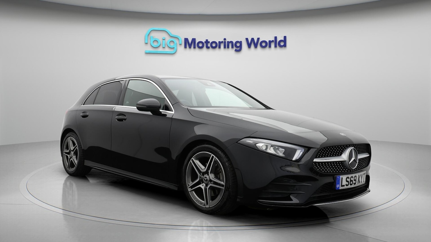 Used Mercedes-Benz A-Class 2019 for sale - 76666700: Photo 2