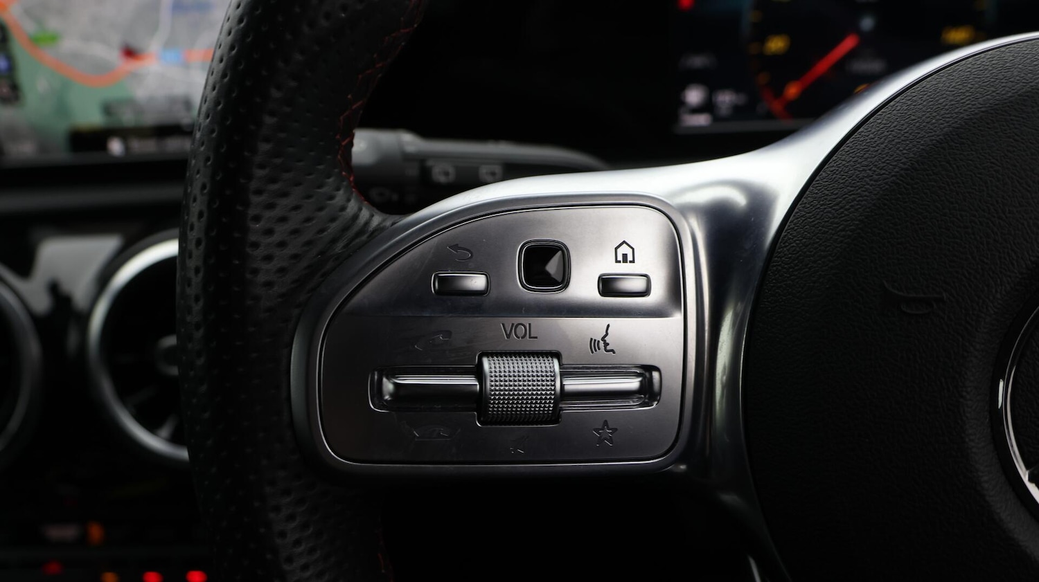 Used Mercedes-Benz A-Class 2019 for sale - 76666700: Photo 24