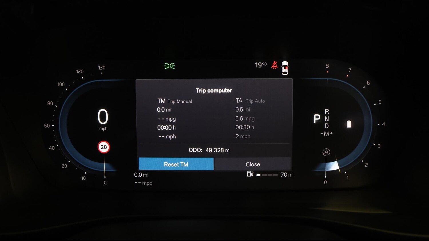 Used Volvo XC40 2022 for sale - 76512842: Photo 11