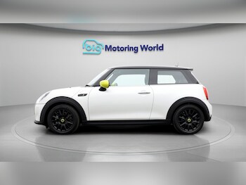 Used MINI Electric Hatch 2023 for sale - 77181802: Photo