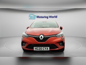 Used Renault Clio 2020 for sale - 76032083: Photo