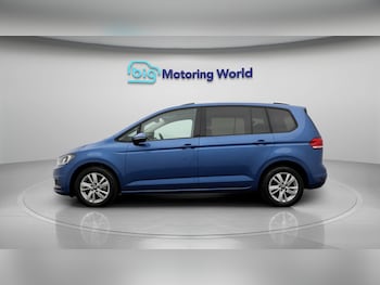 Used Volkswagen Touran 2021 for sale - 78334208: Photo