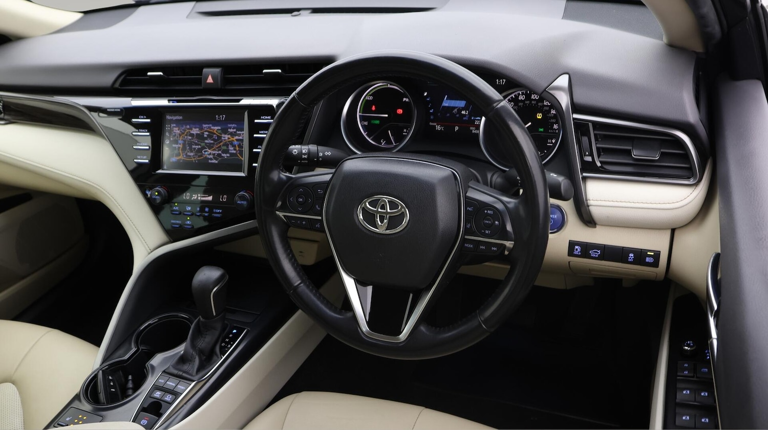 Used Toyota Camry 2020 for sale - 76440961: Photo 10