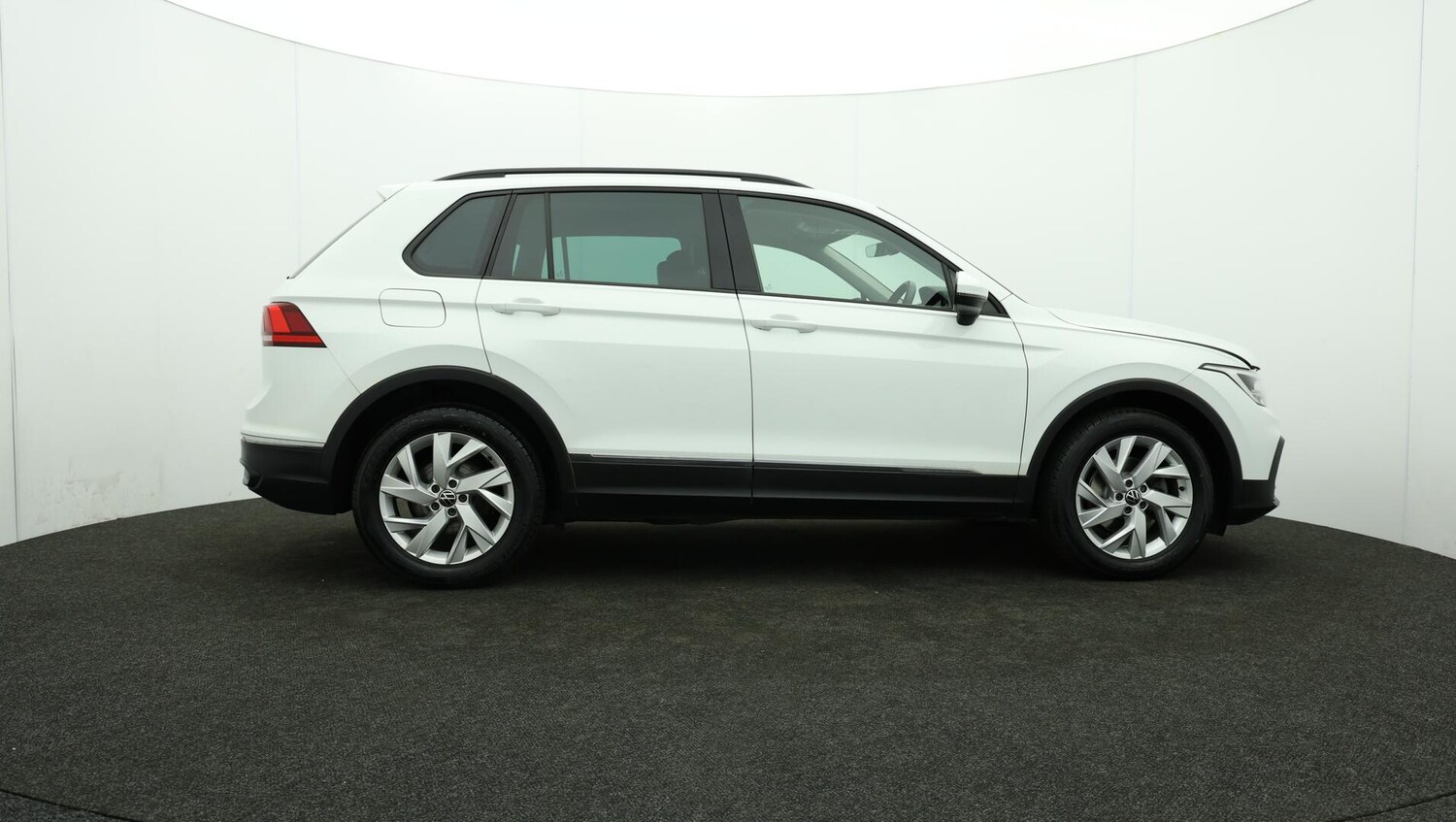 Used Volkswagen Tiguan 2022 for sale - 76059485: Photo 26