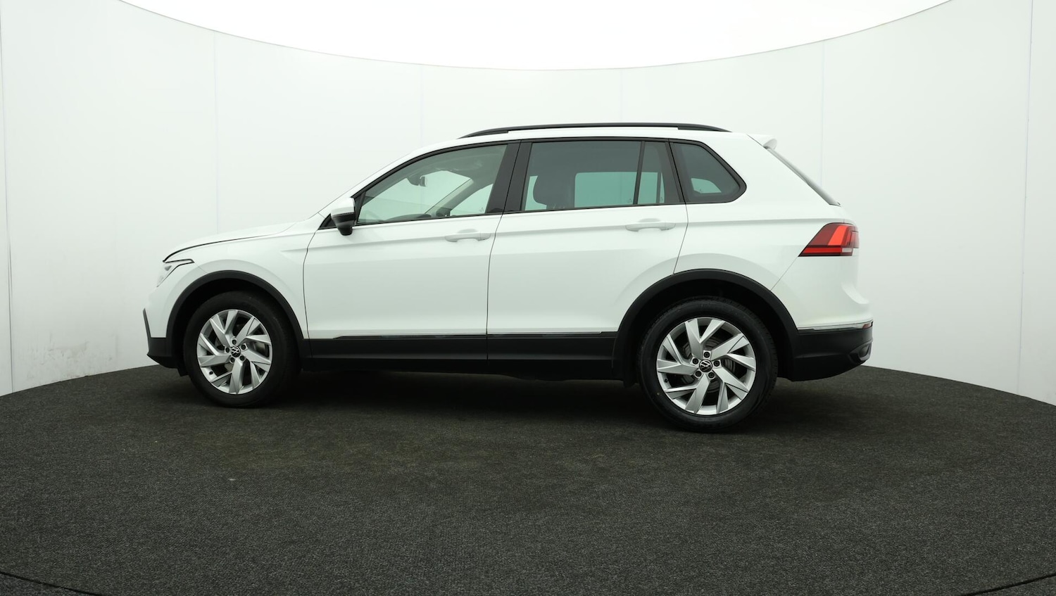 Used Volkswagen Tiguan 2022 for sale - 76059485: Photo 72