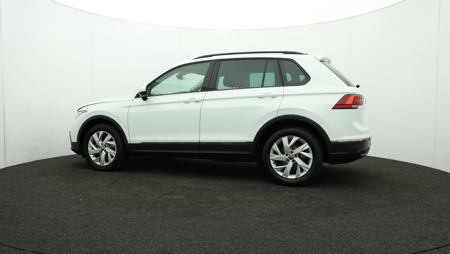 Used Volkswagen Tiguan 2022 for sale - 76059485: Photo 73