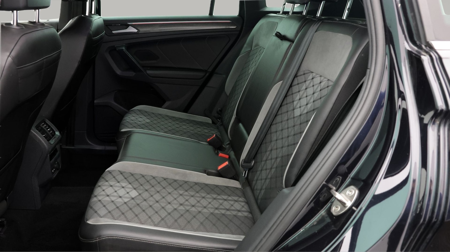 Used Volkswagen Tiguan 2023 for sale - 77669387: Photo 16