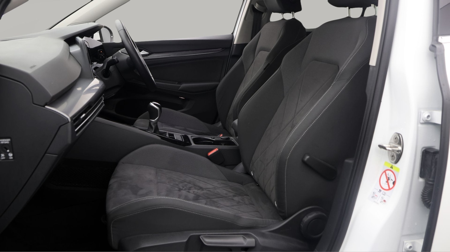 Used Volkswagen Golf 2023 for sale - 77776097: Photo 14