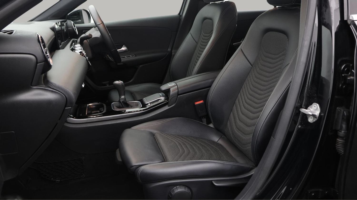 Used Mercedes-Benz A-Class 2020 for sale - 76512578: Photo 15