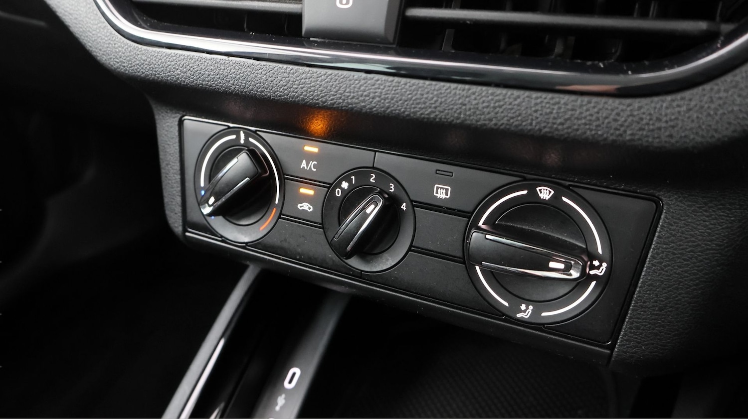 Used Skoda Kamiq 2023 for sale - 78199770: Photo 12