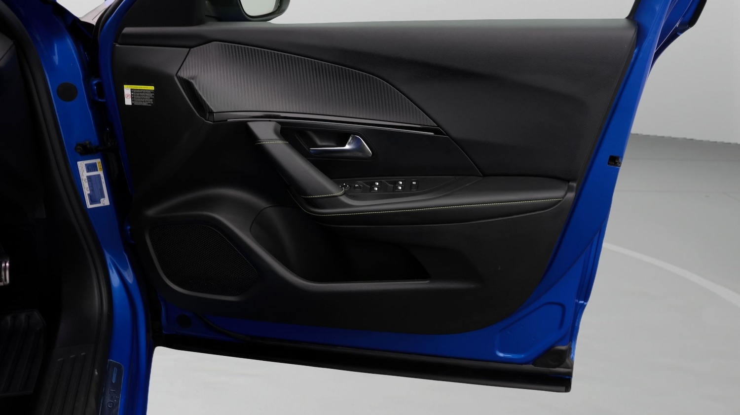 Used Peugeot 2008 2021 for sale - 77881452: Photo 15