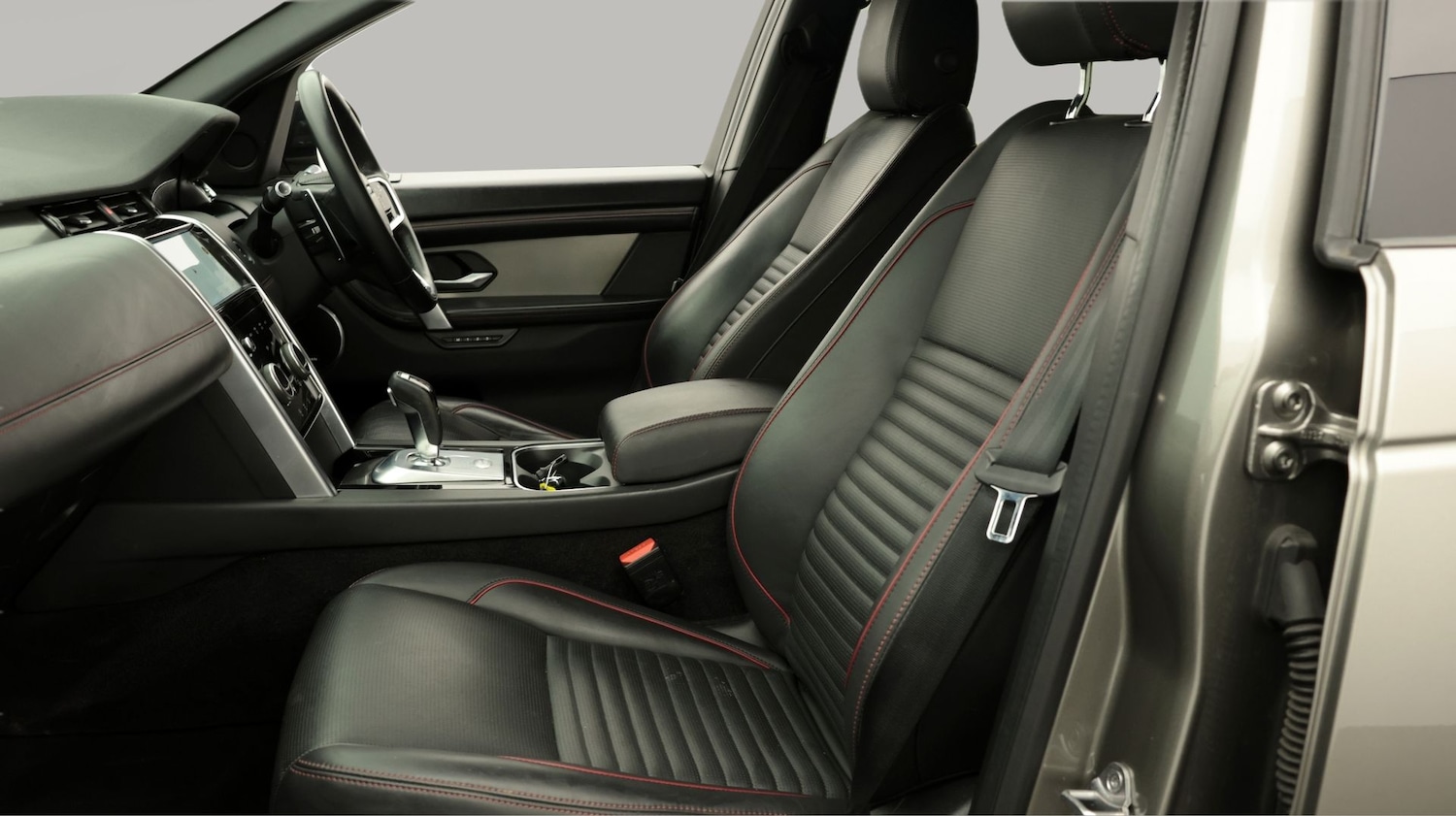 Used Land Rover Discovery Sport 2022 for sale - 77737014: Photo 14