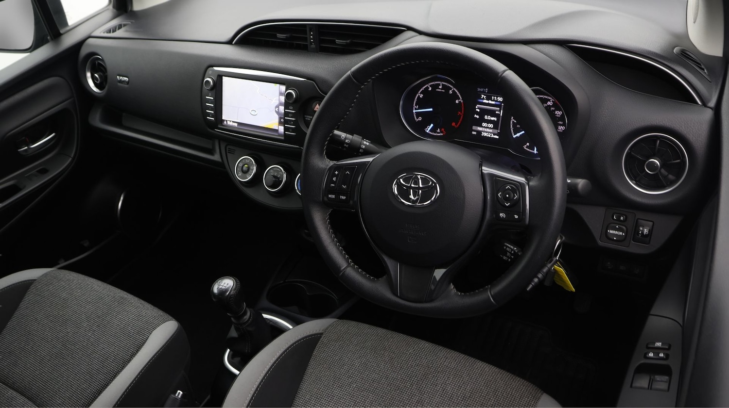 Used Toyota Yaris 2020 for sale - 77308621: Photo 9