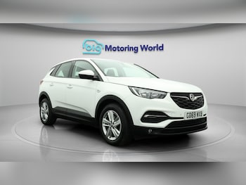 Used Vauxhall Grandland X 2020 for sale - 76135859: Photo 2