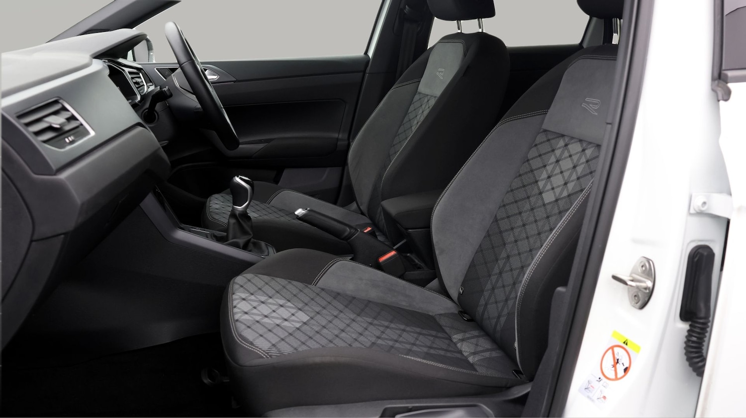 Used Volkswagen Polo 2022 for sale - 77474712: Photo 14