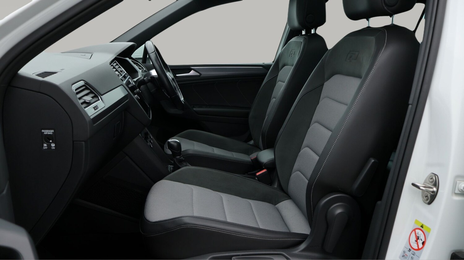 Used Volkswagen Tiguan 2019 for sale - 77530085: Photo 14