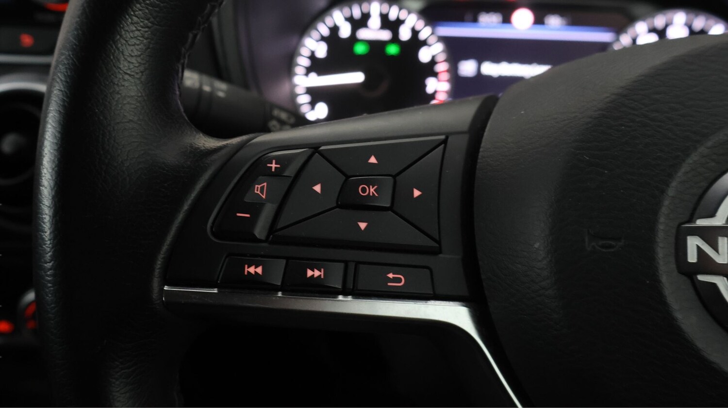 Used Nissan Juke 2023 for sale - 78199778: Photo 24