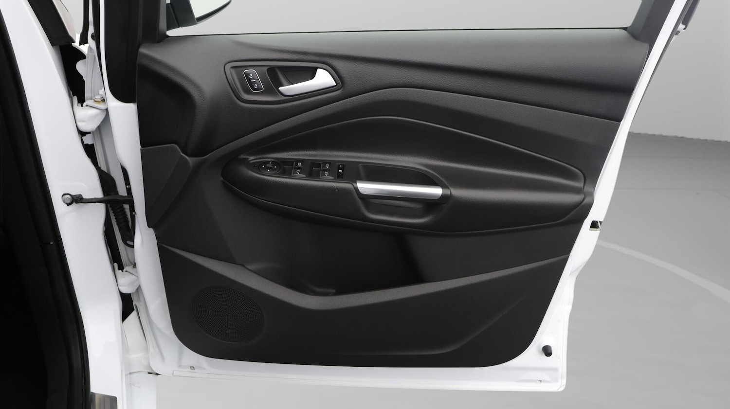 Used Ford Kuga 2019 for sale - 76398652: Photo 16