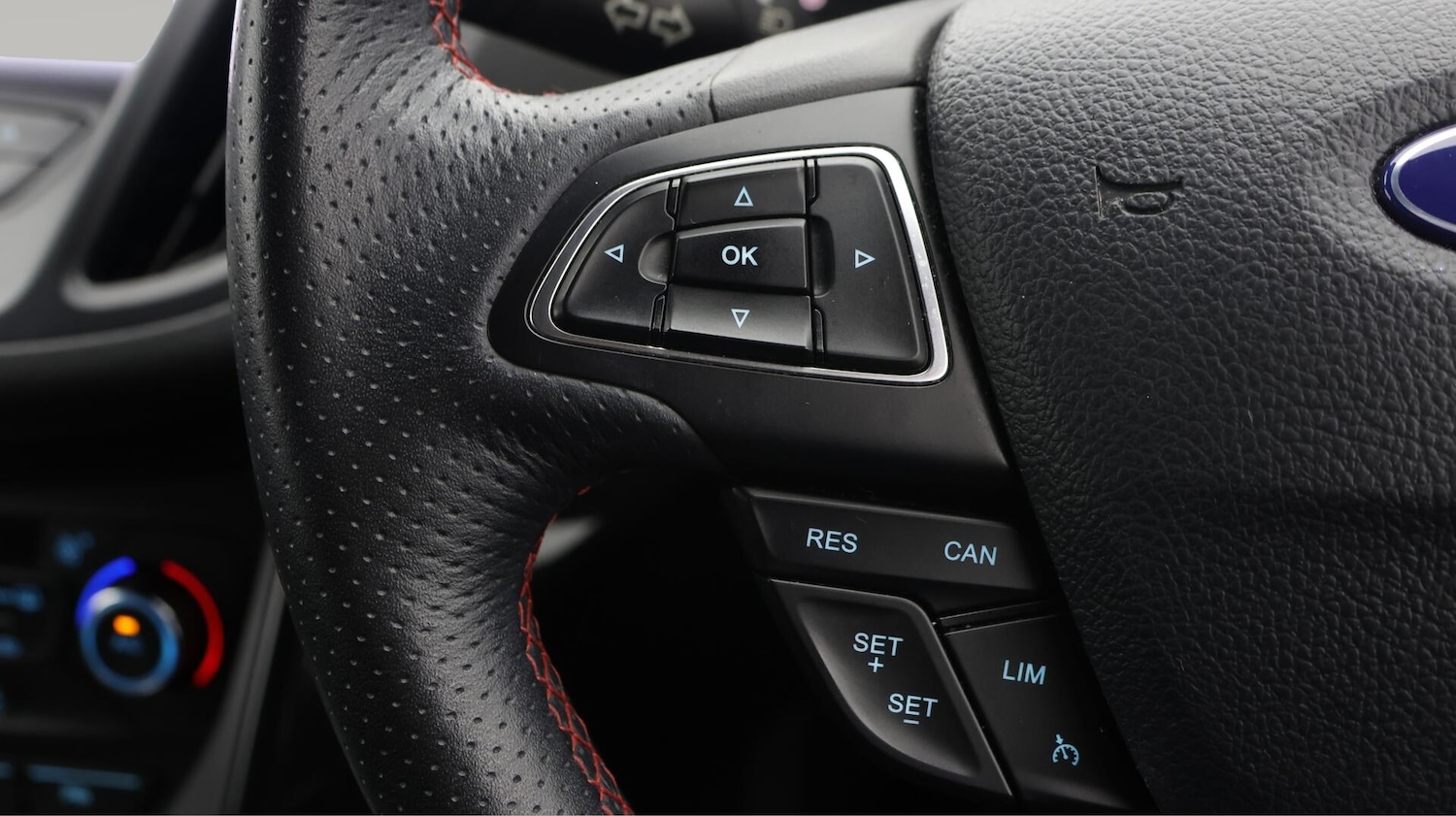 Used Ford Kuga 2019 for sale - 76398652: Photo 23