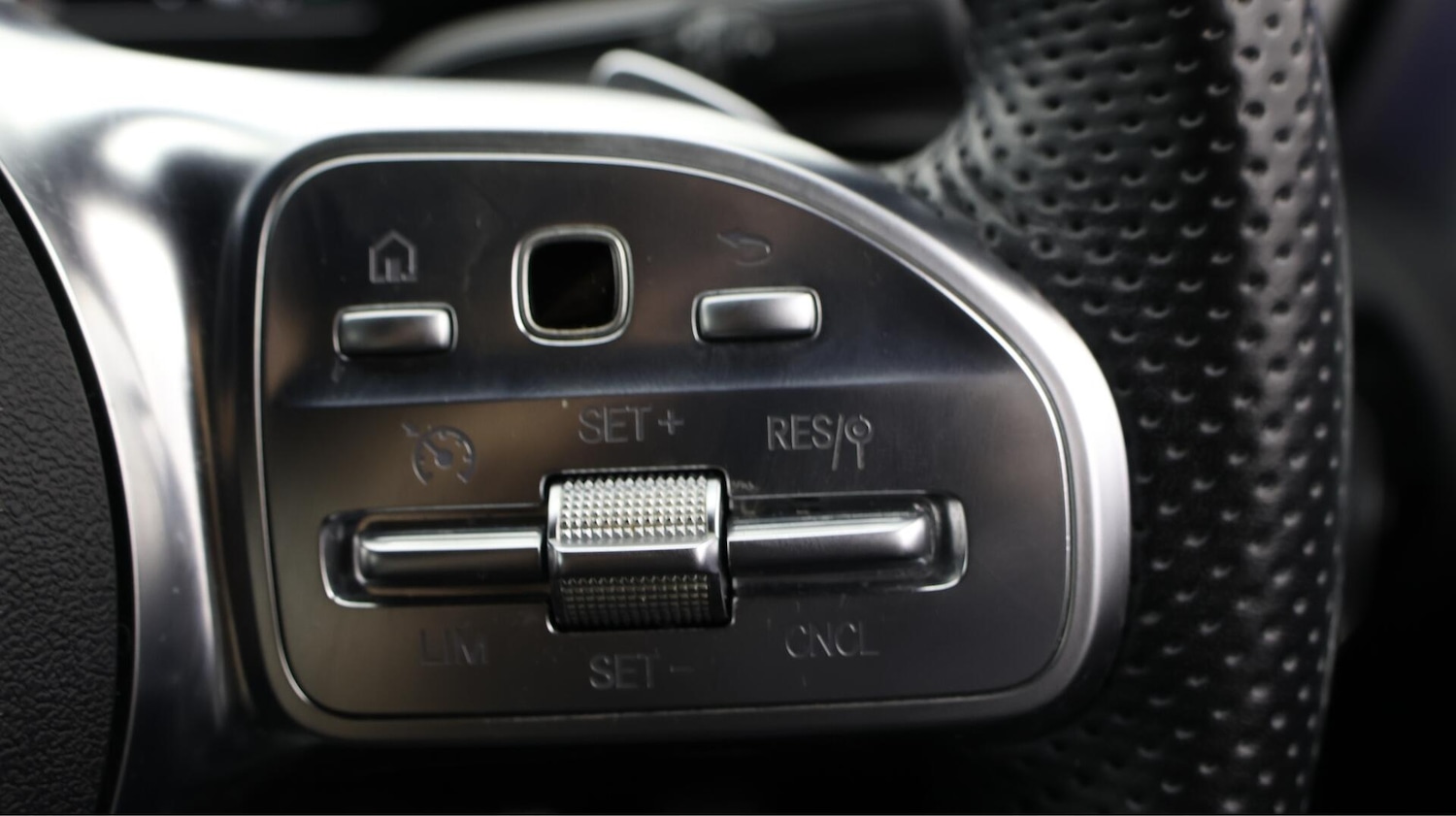 Used Mercedes-Benz A-Class 2021 for sale - 76657889: Photo 25