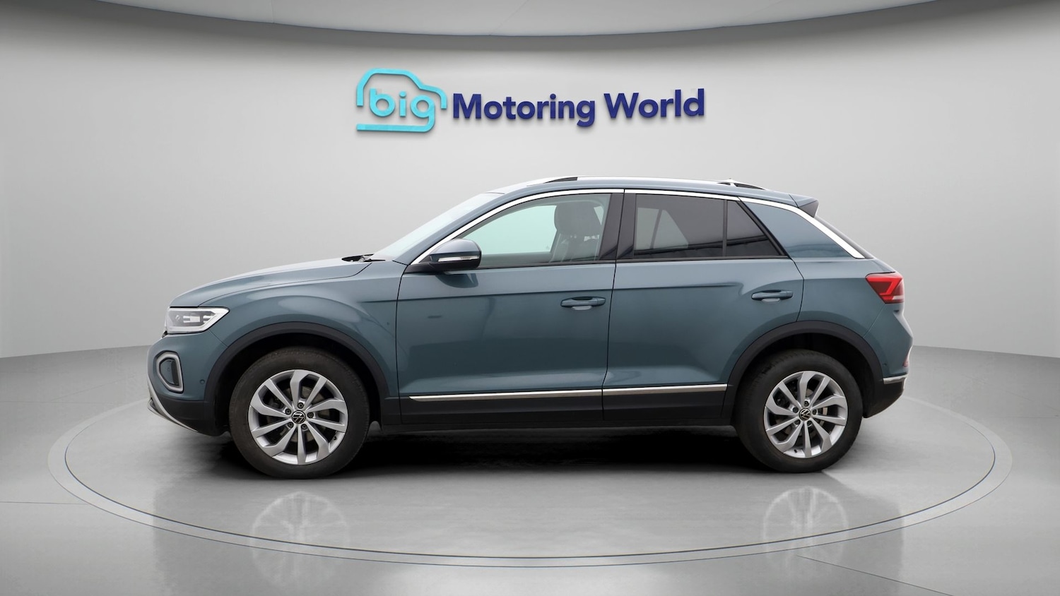 Used Volkswagen T-Roc 2022 for sale - 77375745: Photo 4