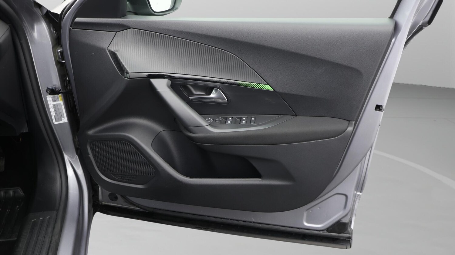 Used Peugeot 2008 2023 for sale - 76690072: Photo 16