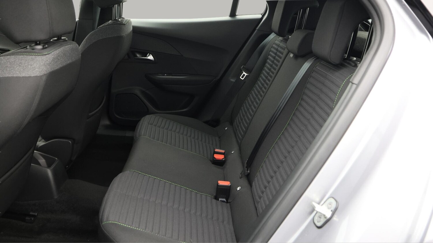 Used Peugeot 2008 2023 for sale - 76690072: Photo 17