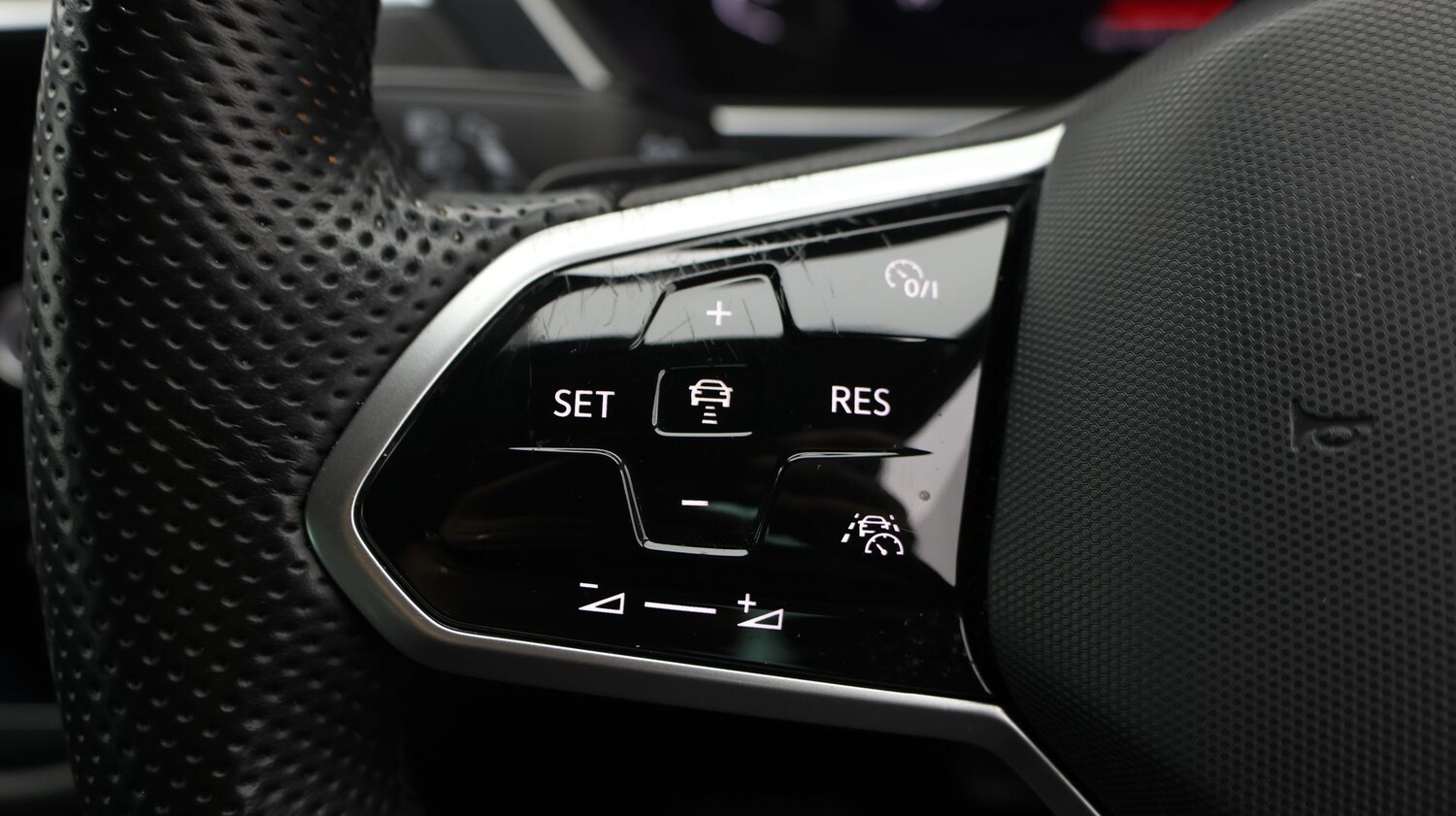 Used Volkswagen Tiguan 2020 for sale - 77181511: Photo 23