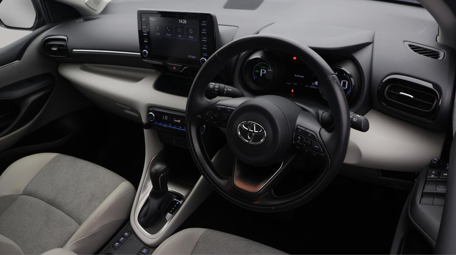 Used Toyota Yaris 2021 for sale - 76136679: Photo 11