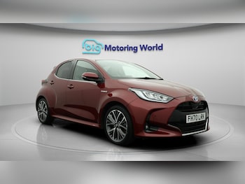 Used Toyota Yaris 2021 for sale - 76136679: Photo 2