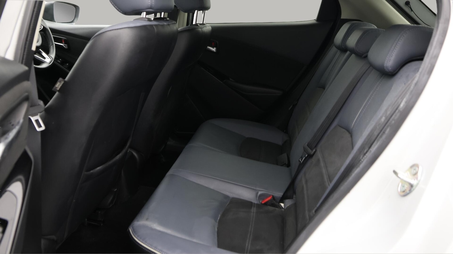 Used Mazda Mazda2 2020 for sale - 76701008: Photo 17