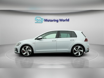 Used Volkswagen Golf 2019 for sale - 77312968: Photo