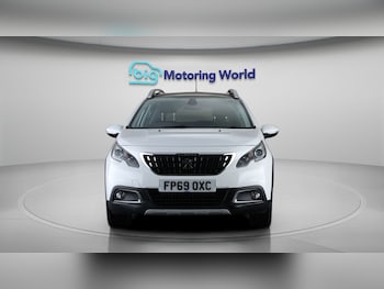 Used Peugeot 2008 2019 for sale - 77532175: Photo