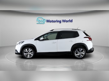Used Peugeot 2008 2019 for sale - 77532175: Photo