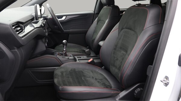 Used Ford Kuga 2023 for sale - 75327389: Photo 15