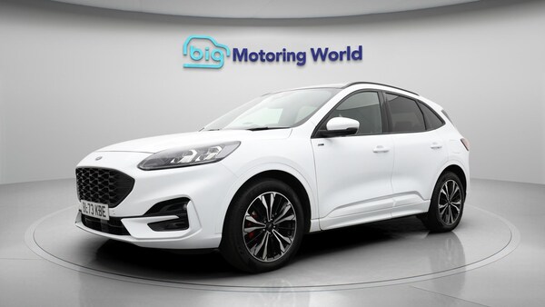 Used Ford Kuga 2023 for sale - 75327389: Photo 4