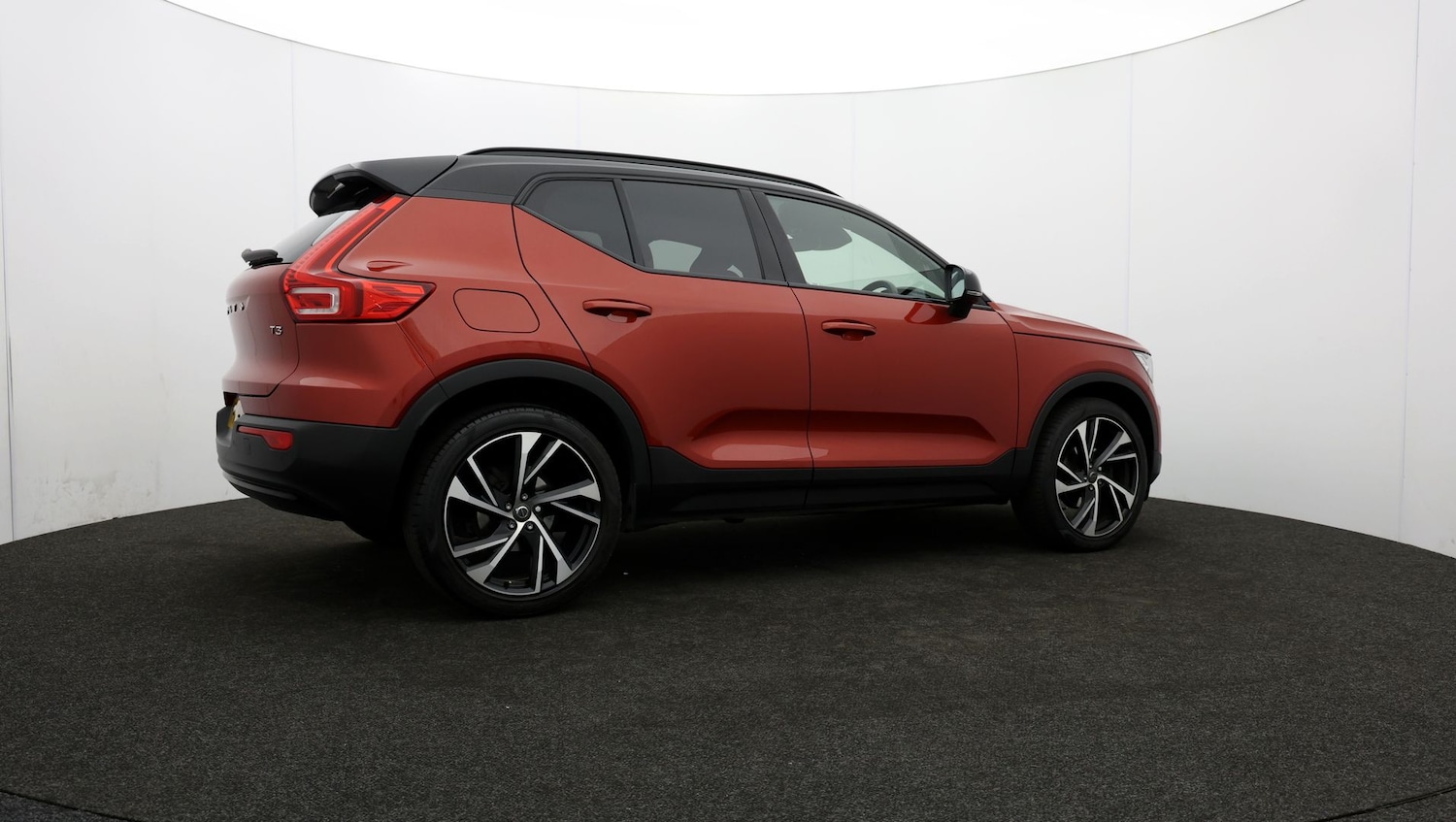 Used Volvo XC40 2021 for sale - 76811525: Photo 30