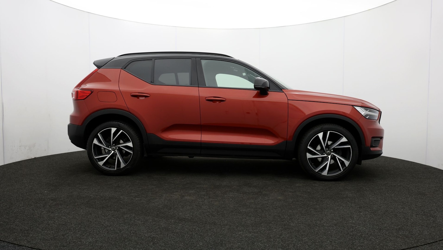Used Volvo XC40 2021 for sale - 76811525: Photo 35