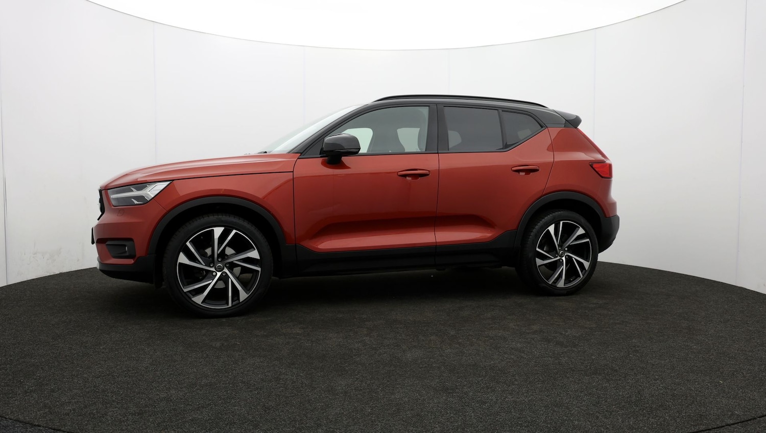 Used Volvo XC40 2021 for sale - 76811525: Photo 61