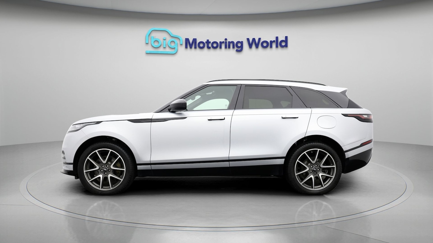 Used Land Rover Range Rover Velar 2022 for sale - 77294757: Photo 4